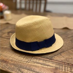 Fedora with navy blue trim